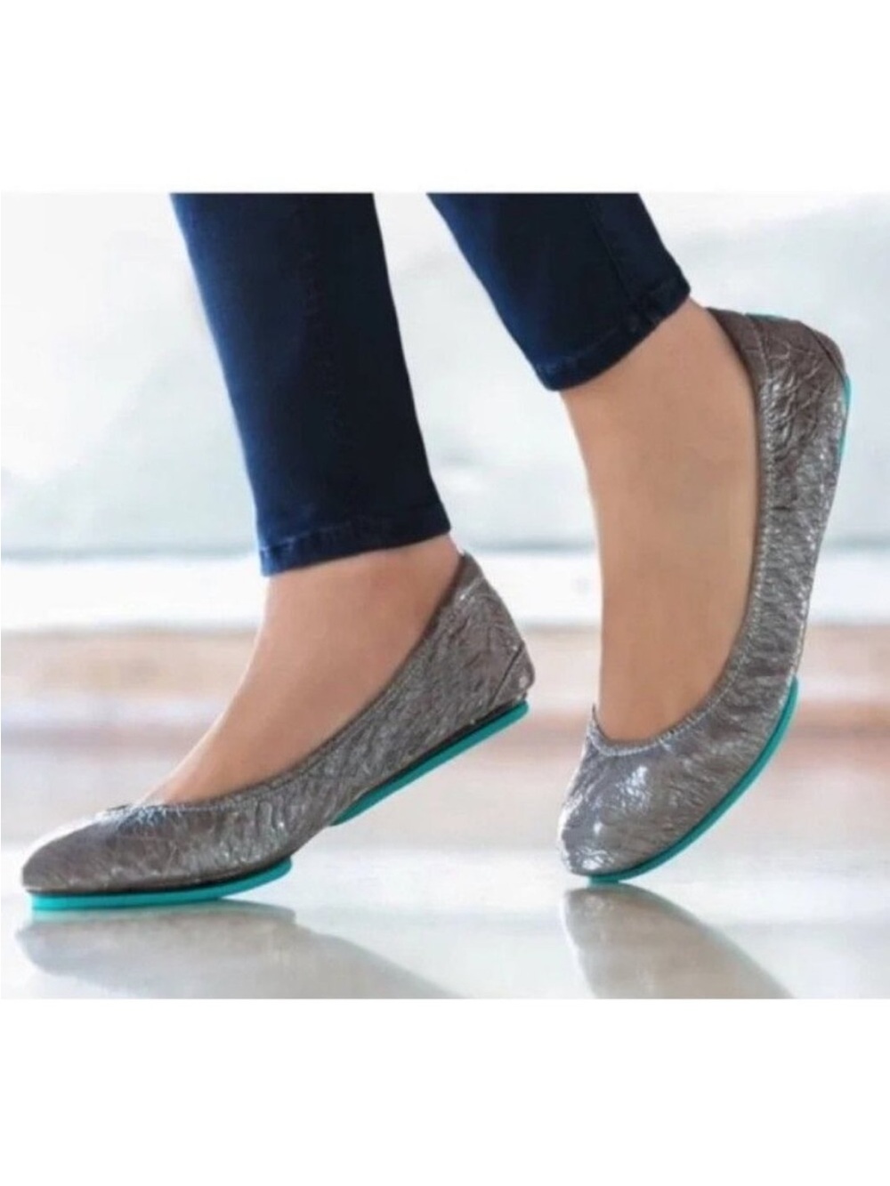 TIEKS Slate Gray Patent Leather Croc Embossed Ballet Flats Size 8